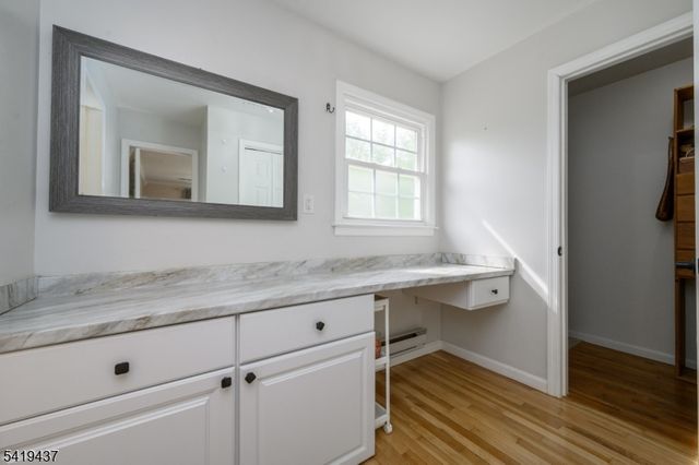 1 Running Hills Dr, Fredon Twp., NJ 07860