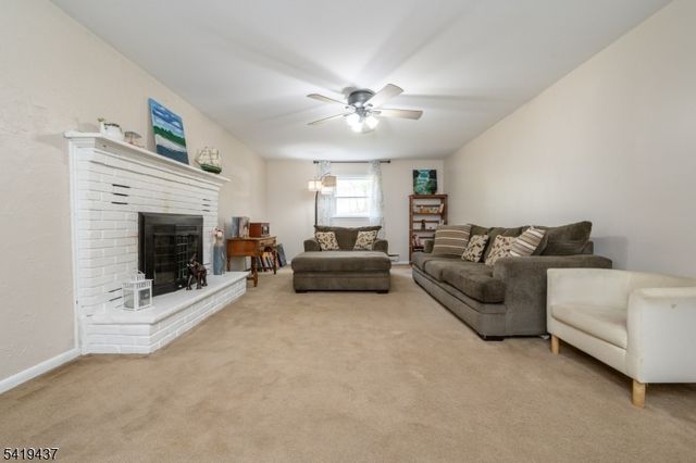 1 Running Hills Dr, Fredon Twp., NJ 07860