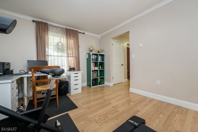 1 Running Hills Dr, Fredon Twp., NJ 07860