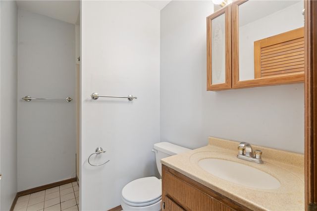 107 Washington Street, Center Point, IA 52213