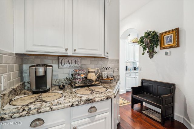 619 N SUN Road, Apache Junction, AZ 85119