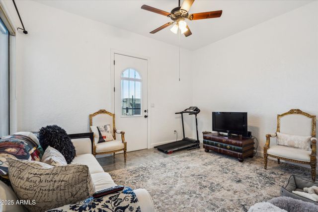 619 N SUN Road, Apache Junction, AZ 85119