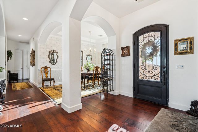 619 N SUN Road, Apache Junction, AZ 85119