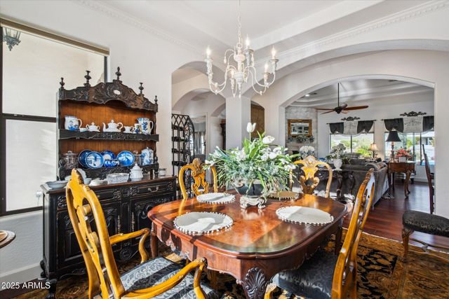 619 N SUN Road, Apache Junction, AZ 85119