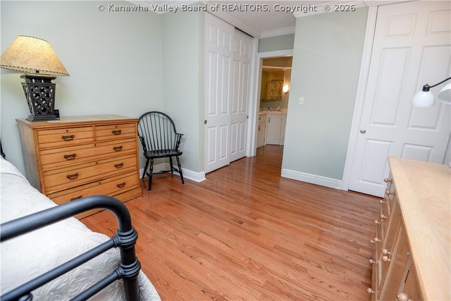 1578 Kanawha Boulevard E 8B, Charleston, WV 25311