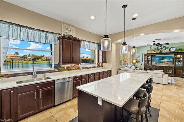17007 Wrigley CIR, Fort Myers, FL 33908