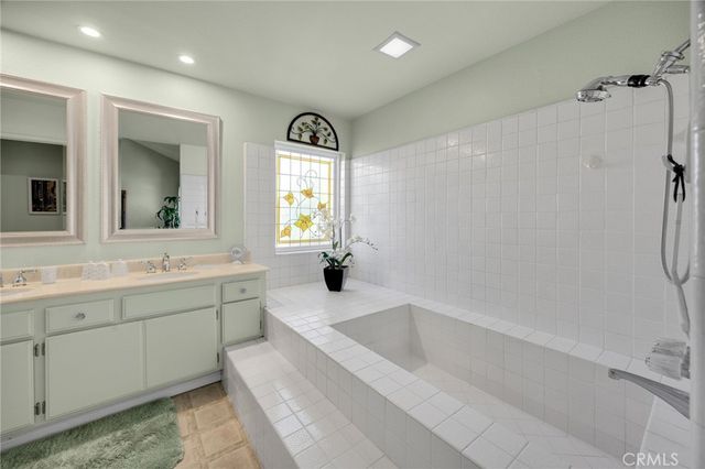 539 Laguna Canyon Way, Brea, CA 92821