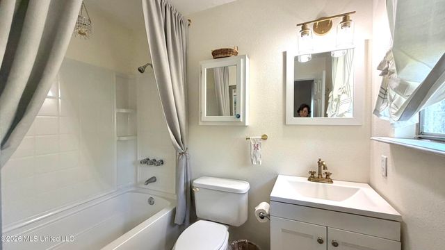 625 Saint Joseph Street, Waveland, MS 39576