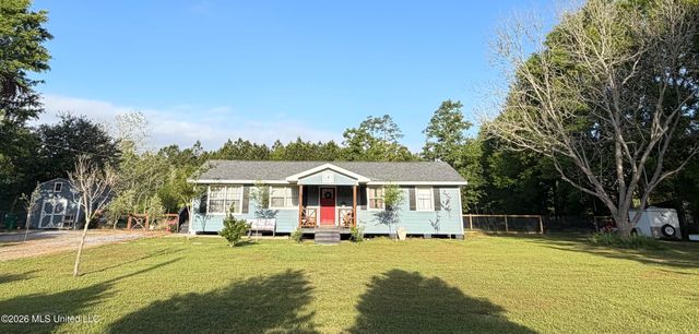 625 Saint Joseph Street, Waveland, MS 39576