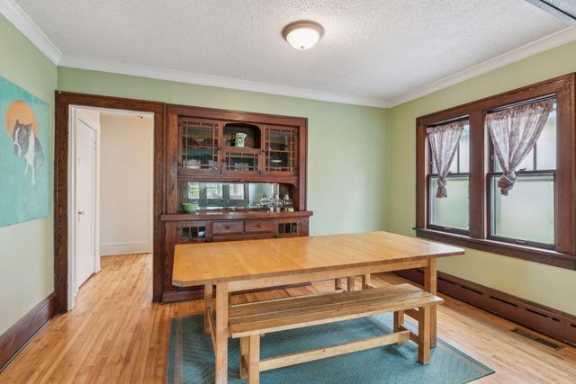 1434 Minnehaha Avenue W, Saint Paul, MN 55104