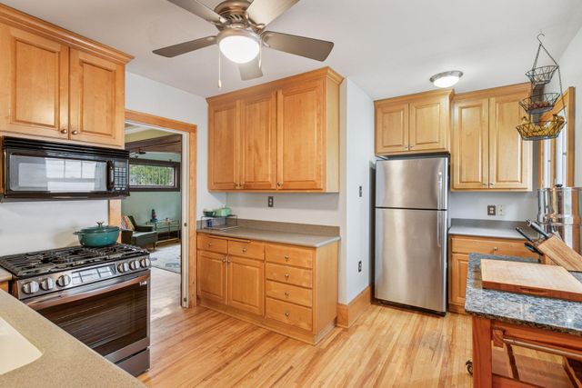 1434 Minnehaha Avenue W, Saint Paul, MN 55104