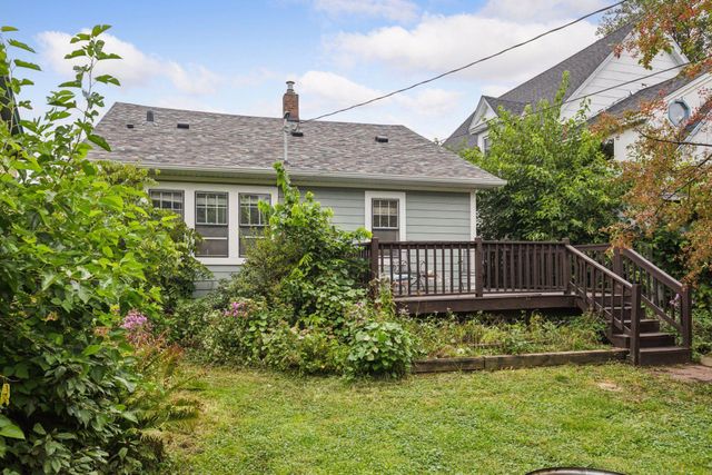 1434 Minnehaha Avenue W, Saint Paul, MN 55104