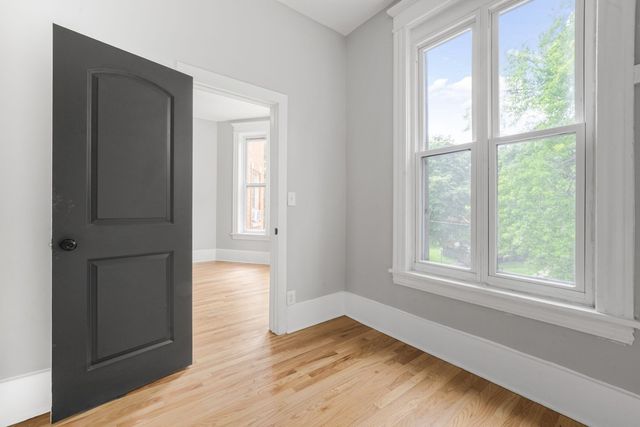 6923 S Vernon Avenue 1, Chicago, IL 60637