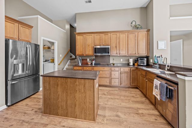 7338 Kestrel Trail, Hanahan, SC 29410