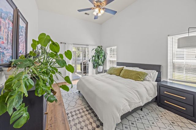 7338 Kestrel Trail, Hanahan, SC 29410