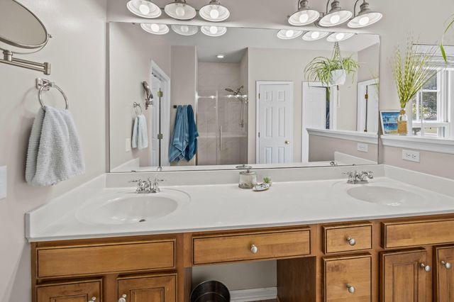 7338 Kestrel Trail, Hanahan, SC 29410