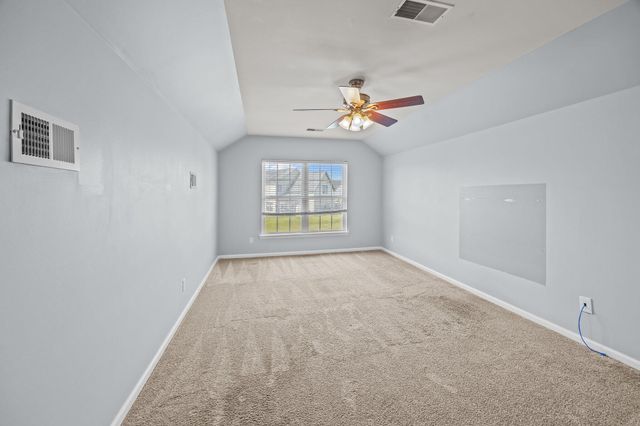 7338 Kestrel Trail, Hanahan, SC 29410