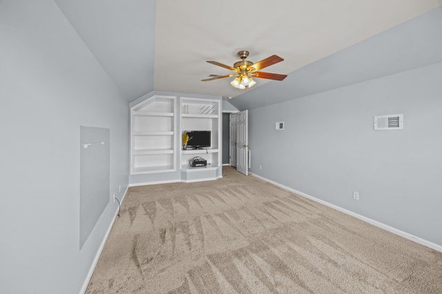 7338 Kestrel Trail, Hanahan, SC 29410