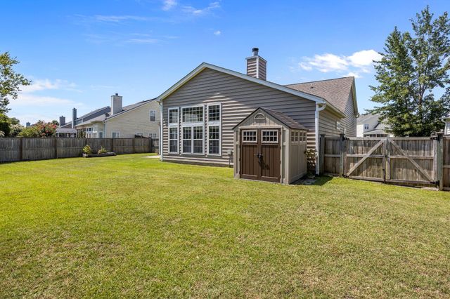 7338 Kestrel Trail, Hanahan, SC 29410