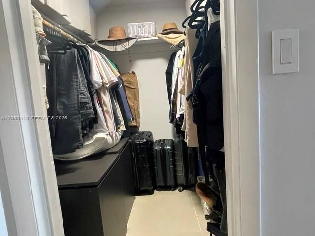 2855 Leonard Drive H511, Aventura, FL 33160