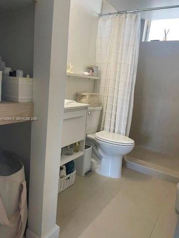 2855 Leonard Drive H511, Aventura, FL 33160