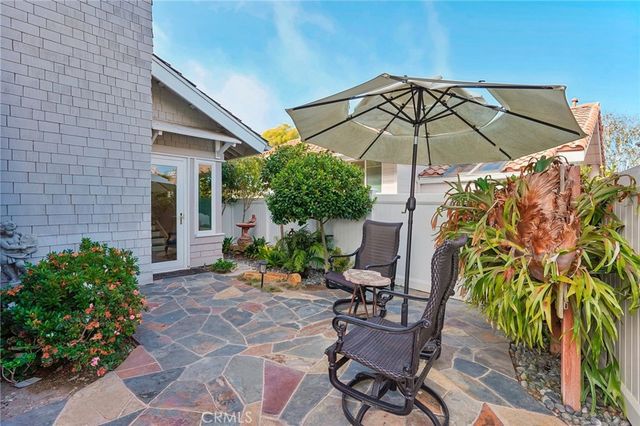 27 Mela Lane, Rancho Palos Verdes, CA 90275