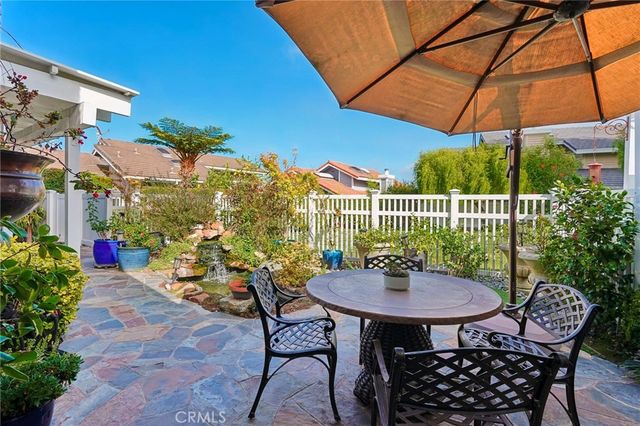 27 Mela Lane, Rancho Palos Verdes, CA 90275