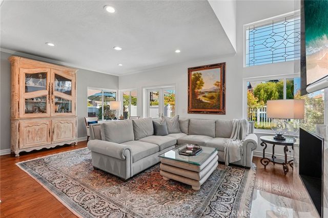27 Mela Lane, Rancho Palos Verdes, CA 90275
