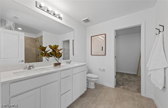605 Oasis Lake PL, Lehigh Acres, FL 33974