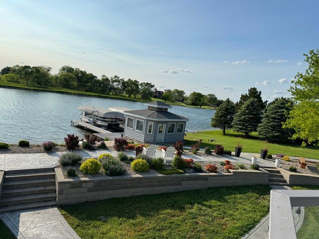 8726 E Goodfarm Road, Gardner, IL 60424