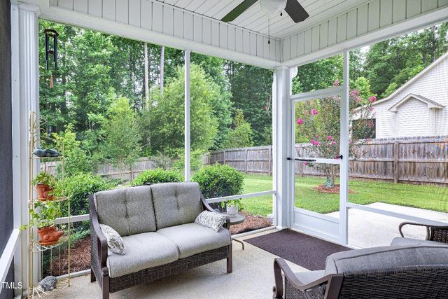 33 Azul Drive, Clayton, NC 27520