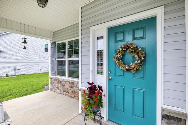 33 Azul Drive, Clayton, NC 27520