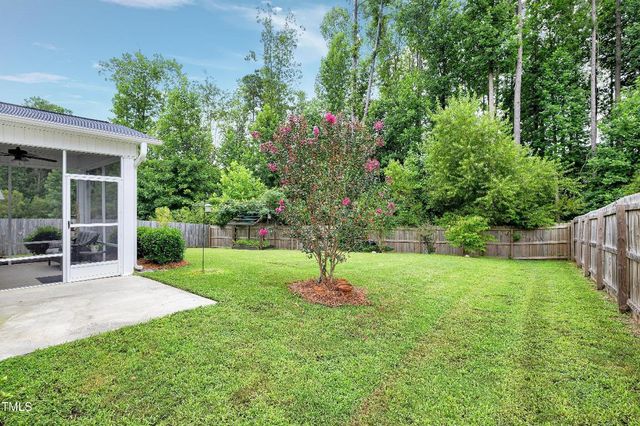 33 Azul Drive, Clayton, NC 27520