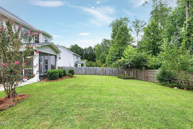 33 Azul Drive, Clayton, NC 27520