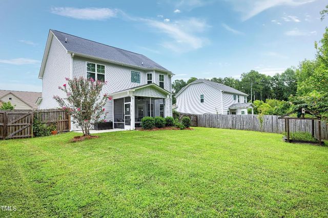 33 Azul Drive, Clayton, NC 27520