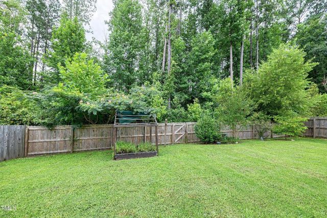 33 Azul Drive, Clayton, NC 27520