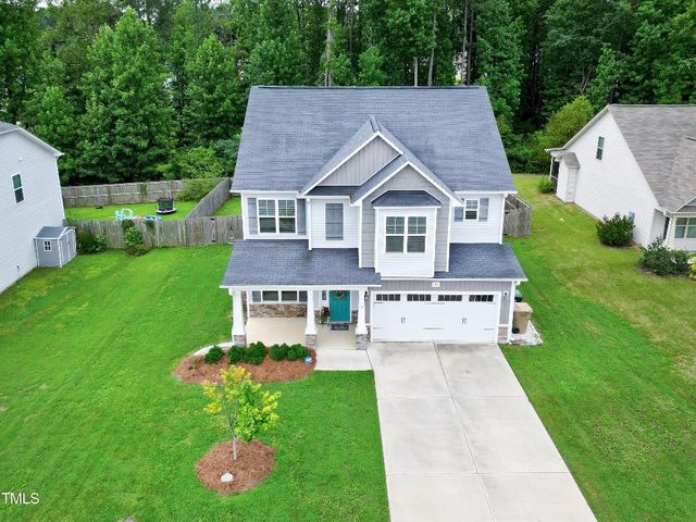 33 Azul Drive, Clayton, NC 27520