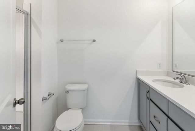 121 COURTHOUSE DR, Martinsburg, WV 25404