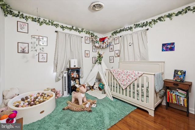 5916 N MAIN ST, Rock Hall, MD 21661