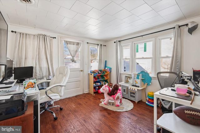 5916 N MAIN ST, Rock Hall, MD 21661