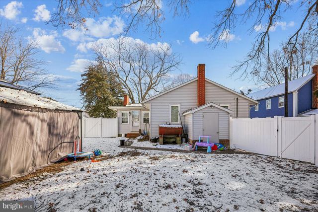 5916 N MAIN ST, Rock Hall, MD 21661