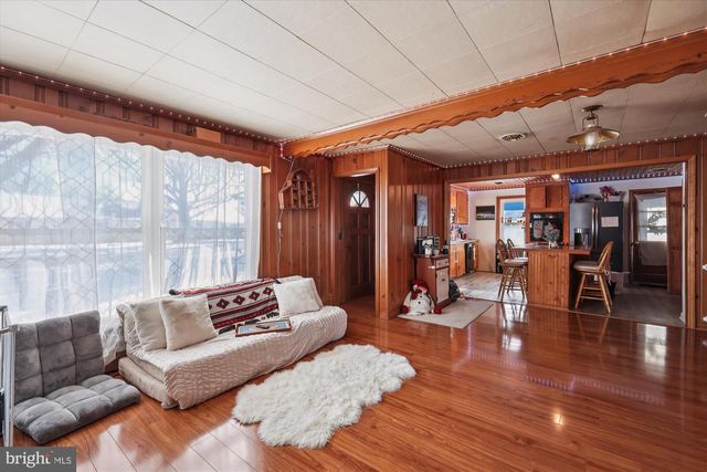 5916 N MAIN ST, Rock Hall, MD 21661