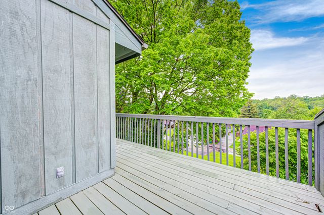 5097 Vantage Point Road B 2, Avon, IN 46123