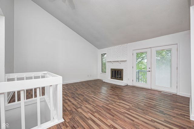 5097 Vantage Point Road B 2, Avon, IN 46123