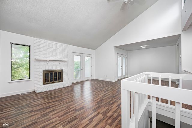 5097 Vantage Point Road B 2, Avon, IN 46123