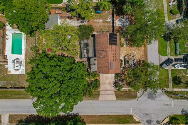 1314 OLEANDER DRIVE, Tarpon Springs, FL 34689