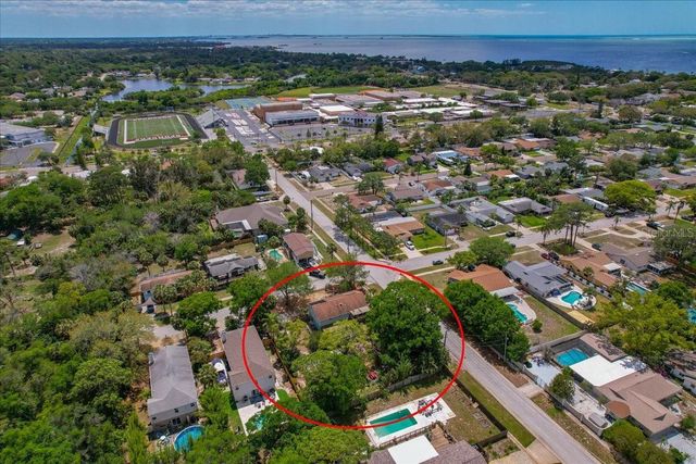 1314 OLEANDER DRIVE, Tarpon Springs, FL 34689