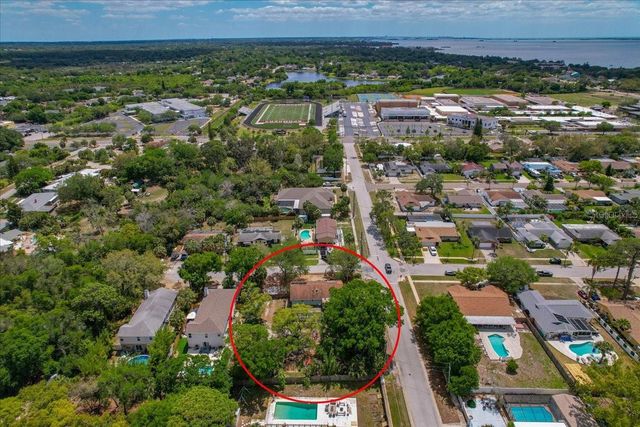 1314 OLEANDER DRIVE, Tarpon Springs, FL 34689