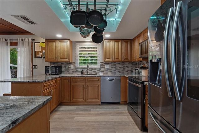 1314 OLEANDER DRIVE, Tarpon Springs, FL 34689