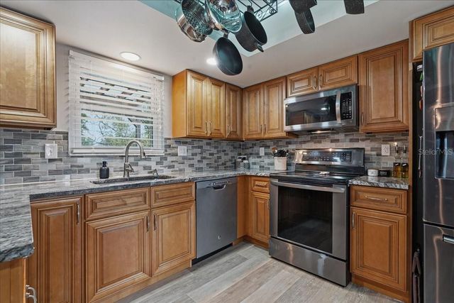 1314 OLEANDER DRIVE, Tarpon Springs, FL 34689